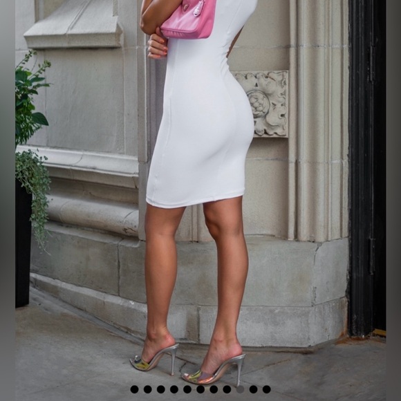 By Egreis Madani Dress - Picture 4 of 11